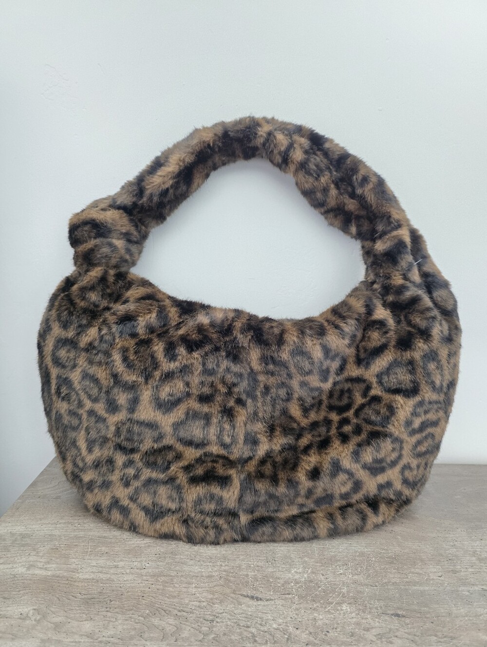 Viral Leopard Print Faux Fur Hobo Bag Urban Expressions New